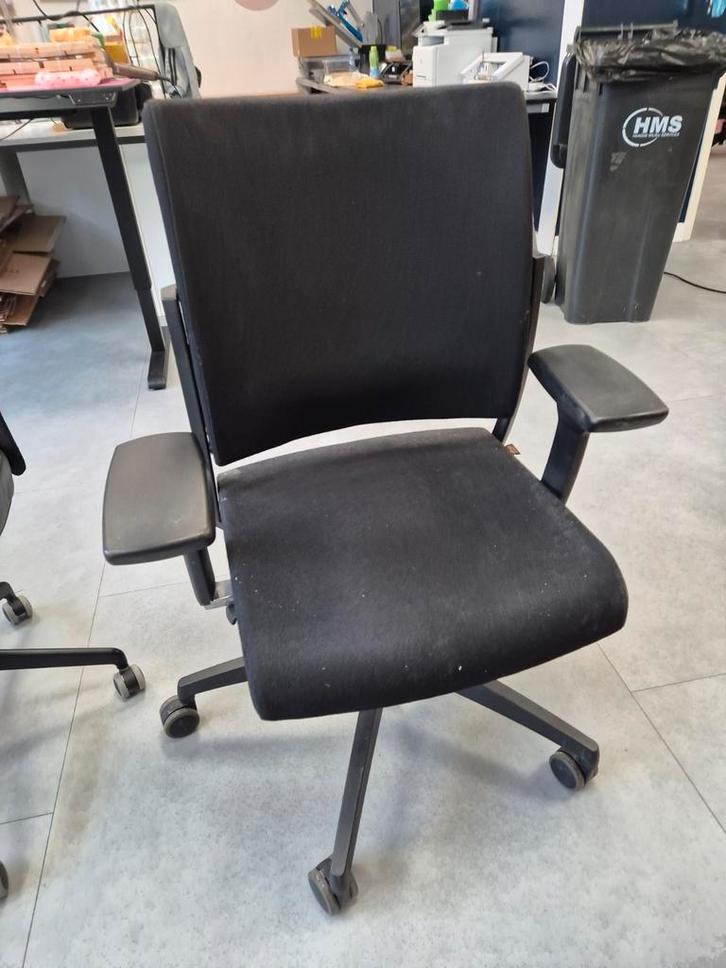 Ergonomische bureaustoel van Sitag by Samas – Comfort, Huis en Inrichting, Bureaustoelen, Zo goed als nieuw, Bureaustoel, Zwart
