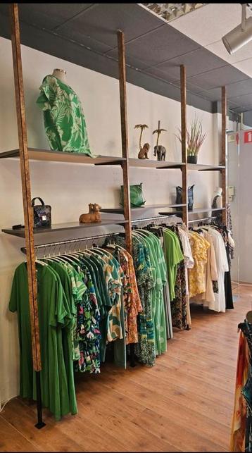Winkel inventaris  beschikbaar voor biedingen