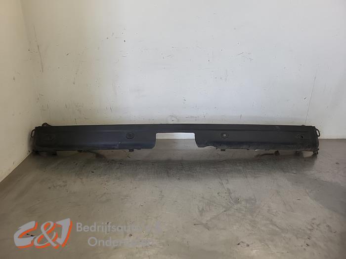 Achterbumper van een Nissan Interstar (NVT), Auto-onderdelen, Carrosserie en Plaatwerk, Bumper, Nissan, Gebruikt, 3 maanden garantie