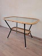 ROHÉ NOORDWOLDE (?) jaren '60  bijzettafel rotan staal glas, Huis en Inrichting, Minder dan 55 cm, Rond, Ophalen, 45 tot 60 cm