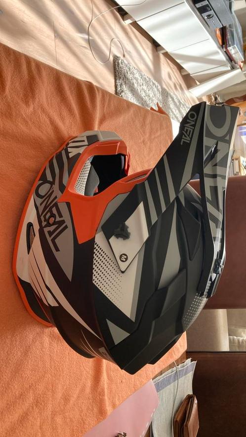 Zgan cross helm O’Neal, mt 58 CM, grijs zwart oranje, Motoren, Kleding | Motorhelmen, Offroadhelm, Overige merken, Tweedehands