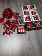 Rode kerstballen, Diversen, Kerst, Ophalen