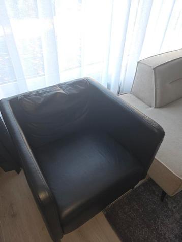 Zwarte IKEA Ekero Fauteuil beschikbaar voor biedingen