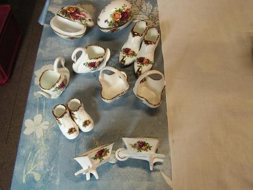 royal albert Old country rose kandelaars en miniatuurtjes, Verzamelen, Porselein, Kristal en Bestek, Nieuw, Kop en/of schotel