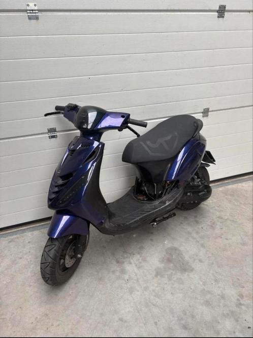 Zip 125cc, Fietsen en Brommers, Scooters | Piaggio, Zo goed als nieuw, Zip, Ophalen