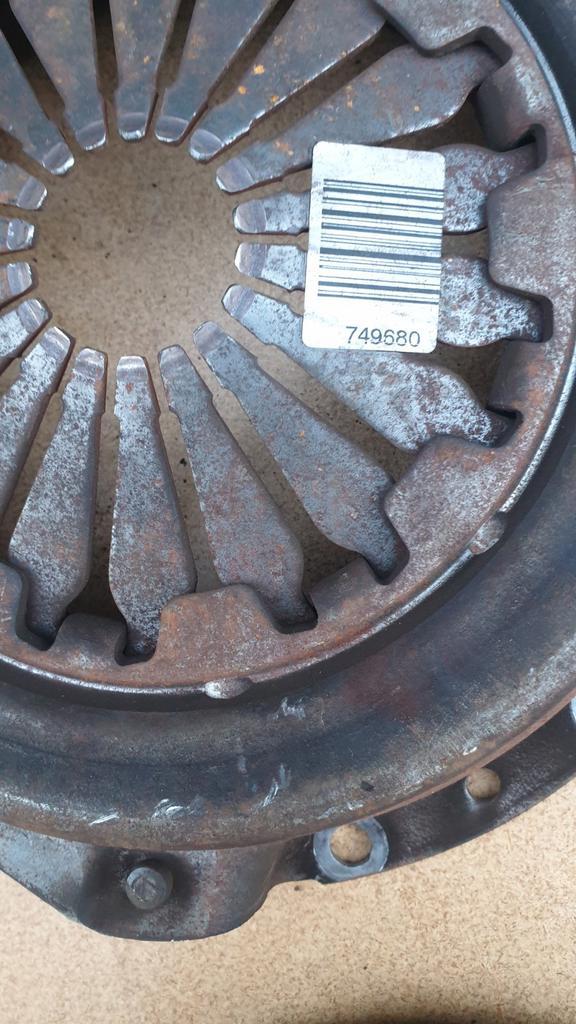 Koppeling set valeo 749680 voor diverse D4FE7 motors 1.2 16v, Auto-onderdelen, Transmissie en Toebehoren, Renault, Gebruikt, Ophalen of Verzenden