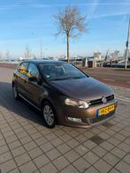 Polo met nieuwe apk !, Auto's, Volkswagen, Voorwielaandrijving, 972 kg, Zwart, Bruin