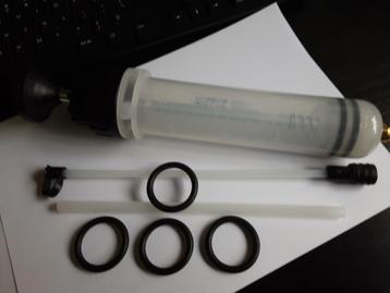 Vloeistof extractie pomp 200 ml. NIEUW beschikbaar voor biedingen
