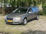 Volvo V70 2.5T 230pk Aut. Momentum, 2521 cc, 1567 kg, 92 €/maand, Euro 4