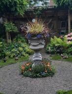tuinvaas, Ophalen, Beton, Waterornament