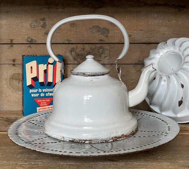 Emaille oud wit keteltje / ketel, Antiek en Kunst, Antiek | Emaille, Verzenden