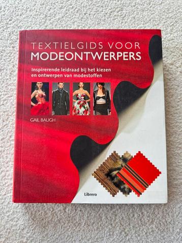 Gail Bauch - Textielgids voor modeontwerpers beschikbaar voor biedingen