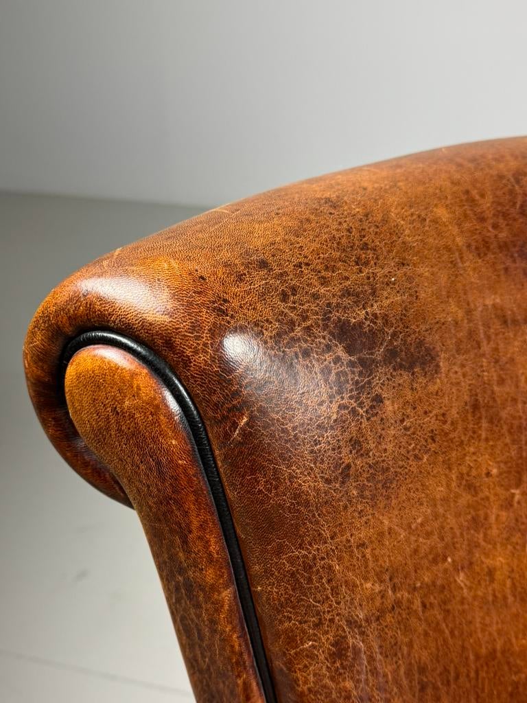 Fauteuil schapenleer klassiek, Huis en Inrichting, Fauteuils, Ophalen, Zo goed als nieuw, 75 tot 100 cm