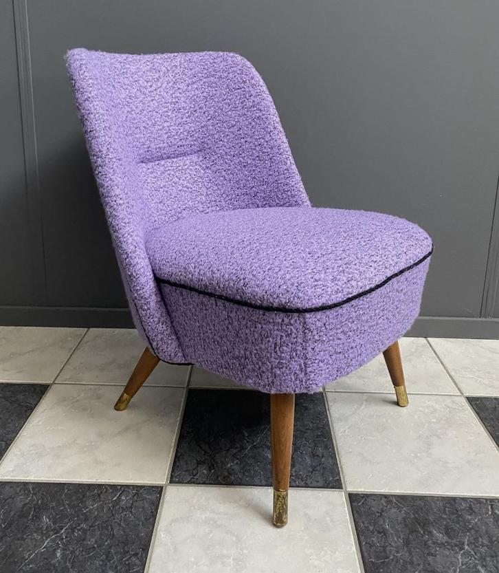 50 jaren cocktail fauteuil nieuw bekleed met paars wol stof, Huis en Inrichting, Fauteuils, Gebruikt, Stof, 50 tot 75 cm, 75 tot 100 cm