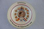 Bord Wilhelmina 1898 Koningin der Nederlanden 1948., Ophalen of Verzenden, Nieuw, Nederland, Servies