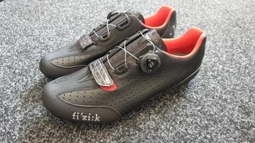 Fizik R3 Boa Man Fietsschoenen Maat 46 Nieuw! beschikbaar voor biedingen