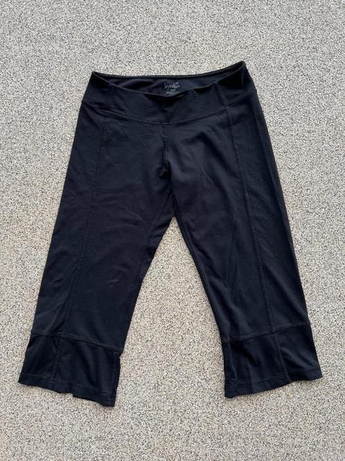 Zwarte sport capri van Kyodan, Kleding | Dames, Sportkleding, Zo goed als nieuw, Fitness of Aerobics, Maat 38/40 (M), Zwart, Ophalen of Verzenden