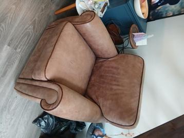 Heerlijke fauteuil  beschikbaar voor biedingen
