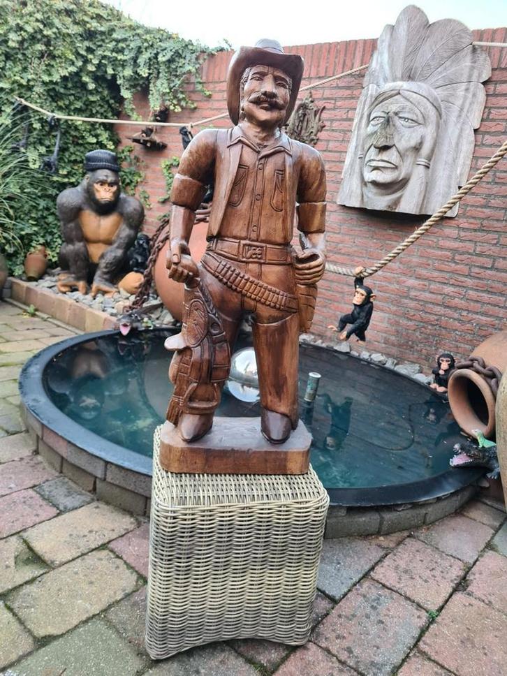 MASSIEF HOUTEN COWBOY HOOGTE 100 CM VOOR MANCAVE COUNTRY BAR, Huis en Inrichting, Woonaccessoires | Boeddhabeelden, Zo goed als nieuw