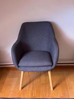 stoeltje kleur grijs, Ophalen, Hout, Zo goed als nieuw, Eén