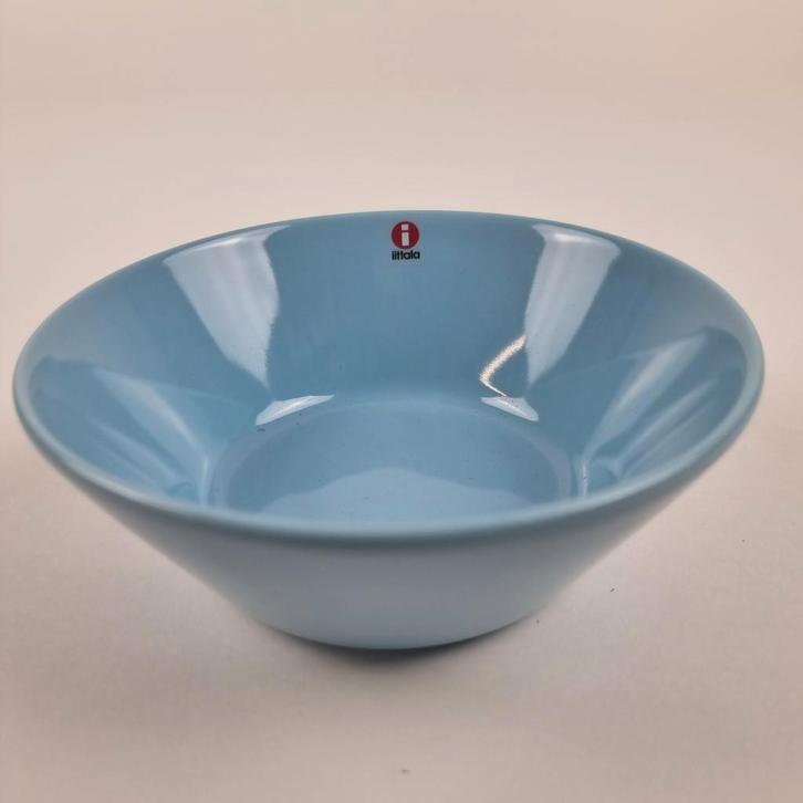Iittala Teema lichtblauw kom van 15 cm, Huis en Inrichting, Keuken | Servies, Nieuw, Kom(men), Overige stijlen, Porselein, Ophalen
