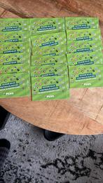 Voetbalplaatjes plus 17 stuks, Ophalen of Verzenden, Winkel, Super of Benzinepomp, Zegels, Bonnen of Punten