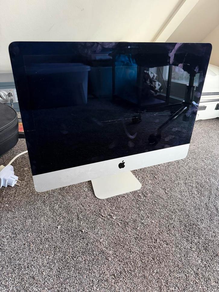 21.5 inch 2017 iMac - Defect scherm, werkend, Computers en Software, Apple Desktops, Gebruikt, iMac, Onbekend, 8 GB, Ophalen