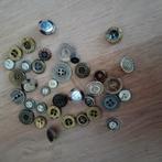 Knopen knoopjes voor decoratie of idd, Hobby en Vrije tijd, Ophalen of Verzenden, Zo goed als nieuw, Knoop of Knopen