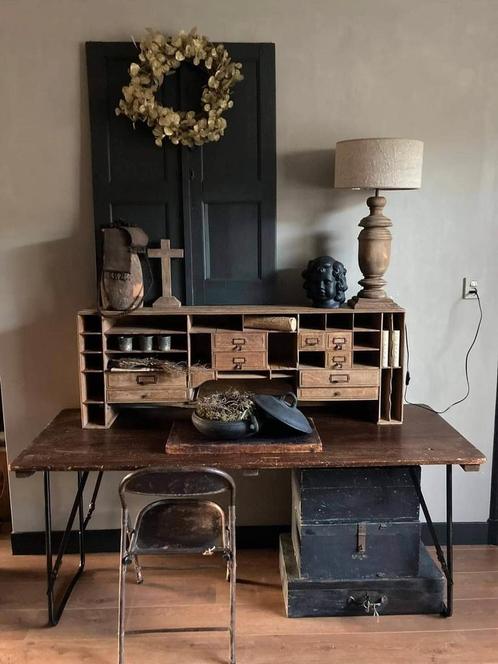 Oude houten opzet kast,rek sober,landelijk,vintage,brocant, Antiek en Kunst, Curiosa en Brocante, Ophalen