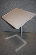 Vitra bijzettafel (nestable) laptoptafel, Rechthoekig, Ophalen of Verzenden, 45 tot 60 cm, Zo goed als nieuw