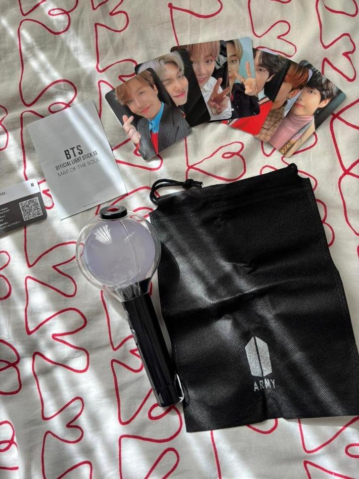 BTS officiële Map of The Soul Tour Lightstick, Cd's en Dvd's, Cd's | Verzamelalbums, Zo goed als nieuw, Pop, Boxset, Ophalen of Verzenden