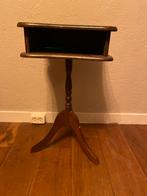 Antiek bijzettafeltje / plantentafeltje, Antiek en Kunst, Antiek | Meubels | Tafels, Ophalen