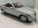 Mercedes Benz SLK 230 Maisto 1:18 modelauto (P103), Ophalen of Verzenden, Zo goed als nieuw, Auto, Maisto