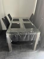 Mooie Eettafel met 4 mooie stoelen salontafel met stoelen, Huis en Inrichting, Complete inboedels, Ophalen