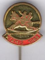 Kermis 1965 draaimolen rood/groen op koper speldje ( W_329 ), Verzamelen, Speldjes, Pins en Buttons, Verzenden, Zo goed als nieuw