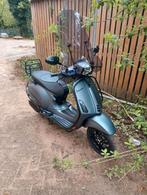 Vespa Sprint 2020, Fietsen en Brommers, Scooters | Vespa, Ophalen, Zo goed als nieuw