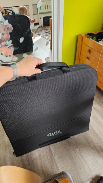 Makkelijk Qute Campingbedje - Ideaal voor Reizen! beschikbaar voor biedingen