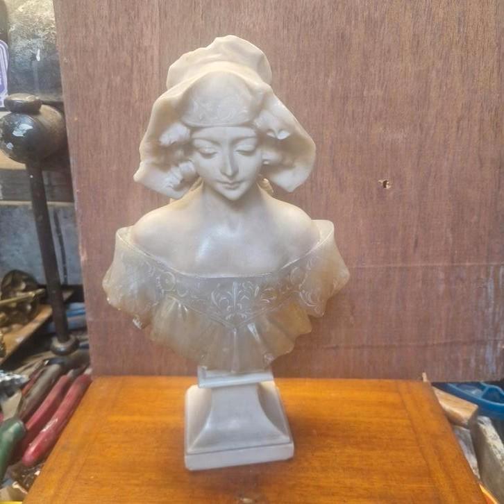 antiek marmeren beeld, Antiek en Kunst, Kunst | Beelden en Houtsnijwerken, Ophalen of Verzenden