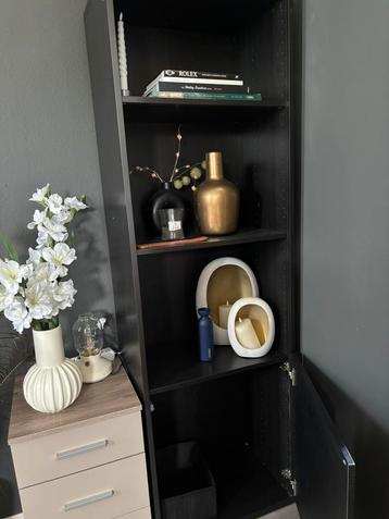 2 x besta ikea beschikbaar voor biedingen