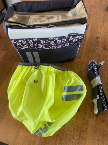 Nieuwe Basil Sports stuurtas voor fiets beschikbaar voor biedingen
