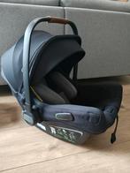 Nuna Pipa autostoel met base en isofix, Kinderen en Baby's, Autostoeltjes, Gebruikt, Zijbescherming, Isofix, 0 t/m 13 kg