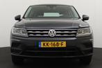 Volkswagen Tiguan 1.4 TSI Comfortline Trekhaak LED Cruise, Voorwielaandrijving, Stof, 4 cilinders, Origineel Nederlands