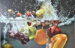 Fotokunst splashing fruits op plaat 90 x 60 cm, Huis en Inrichting, Ophalen, Zo goed als nieuw