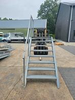 Stalen bordes trap gegalv. Hoog 1.6 mtr. Nob105, Doe-het-zelf en Verbouw, Ladders en Trappen, Ophalen, Zo goed als nieuw, Minder dan 2 meter