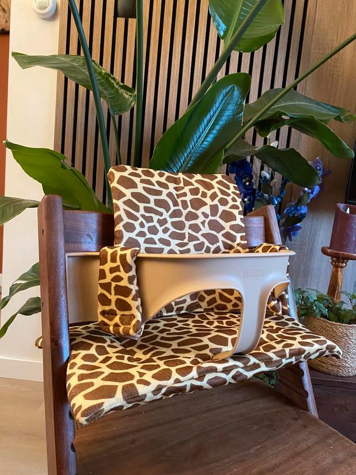 Giraffe kussenset voor kinderstoel tripp trapp, Kinderen en Baby's, Kinderstoelen, Nieuw, Meegroeistoel, Stoelverkleiner, Ophalen of Verzenden