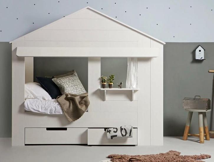 GELIJK OPHALEN! WOOOD Bedstee, Kledingkasten 2 & 3 deurs, Kinderen en Baby's, Kinderkamer | Bedden, Zo goed als nieuw, 180 cm of meer