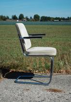 Vintage buisframe stoel met sledeframe, Huis en Inrichting, Stoelen, Ophalen, Gebruikt, Vintage, Metaal