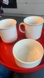 Arabia 2 bekers en schaaltje, Keramiek, Ophalen of Verzenden, Zo goed als nieuw, Overige stijlen