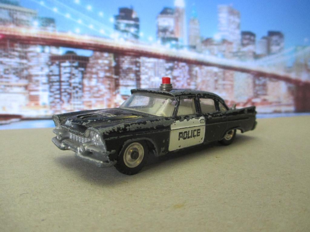 1/43 Dodge Royal Sedan POLICE - Dinky Toys No. 258 Politie, Ophalen of Verzenden, Gebruikt, Auto, Dinky Toys