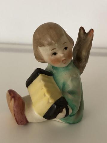 Hummel Nativity Set  I/39/0 Angel With Bandoneon (Reyshof) beschikbaar voor biedingen